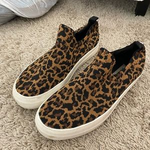 Steve Madden Cheetah Slide Sneakers size 7